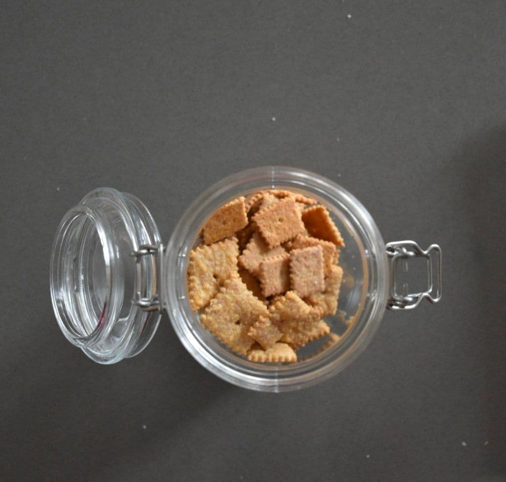 Homemade Cheez-Its Crackers